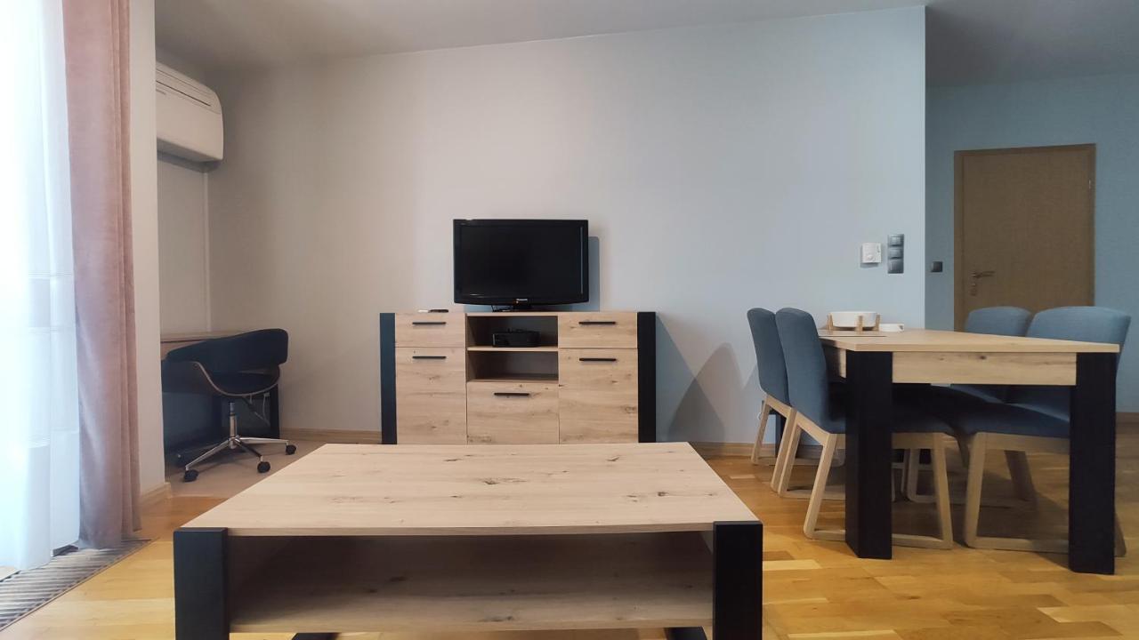 Szlak 50 By Homeprime Apartment