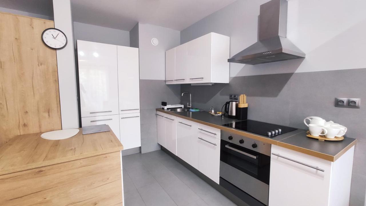 Szlak 50 By Homeprime Apartment